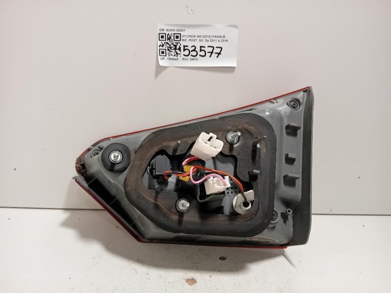 Fanale INF POST SX 92403-3Z001 Hyundai I40 2012