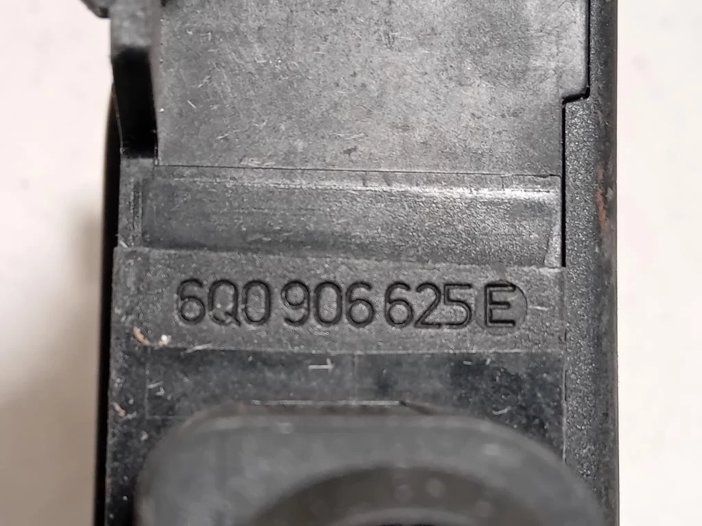 Elettrovalvola Convertitore Pressione 6Q0906625E Volkswagen GOLF V 2004