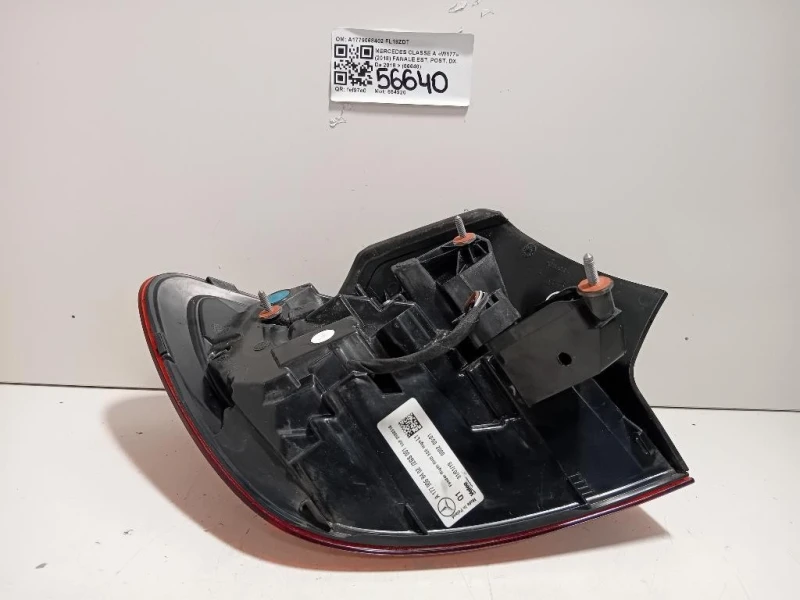 Fanale EST POST DX A1779068402 Mercedes Classe A W177 2018