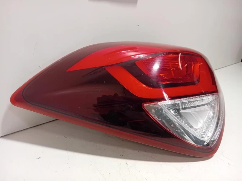 Fanale EST POST SX 92401C8100 Hyundai I20 II 2014