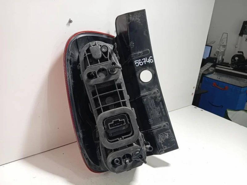 Fanale POST DX FANALE POST DX Dacia Duster I 2014