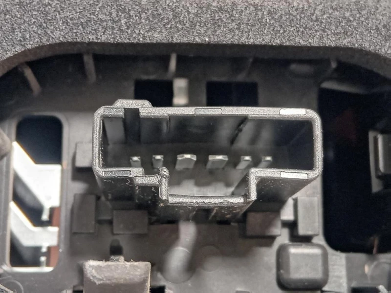 Fanale POST DX 9808243080 Opel Vivaro C 2019