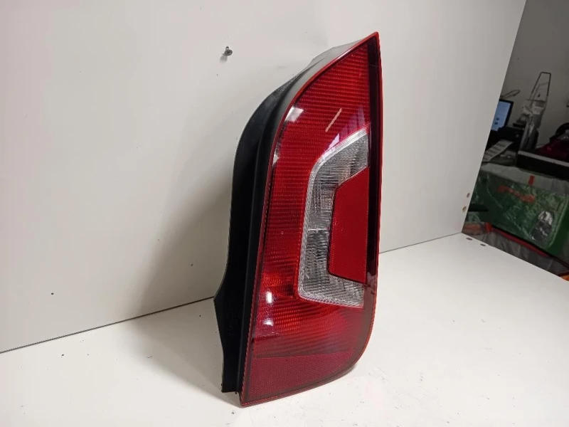 Fanale POST DX 1S0945096G Volkswagen UP 2012