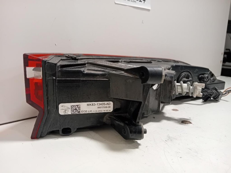 Fanale POST SX MK83-13405-A Jaguar F-pace 2020
