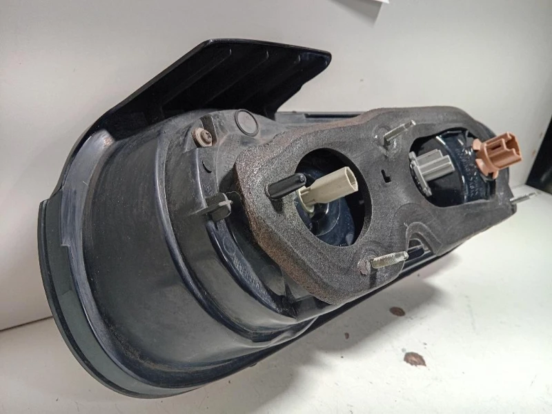 Fanale POST SX NF79-51160 Mazda MX5 III 2006