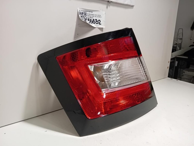 Fanale POST SX 6V6945095 Skoda Fabia NJ3 2018