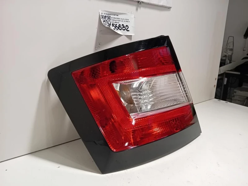 Fanale POST SX 6V6945095 Skoda Fabia NJ3 2018