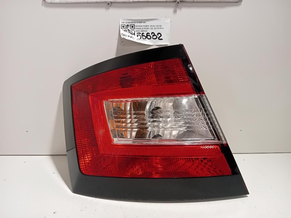 Fanale POST SX 6V6945095 Skoda Fabia NJ3 2018