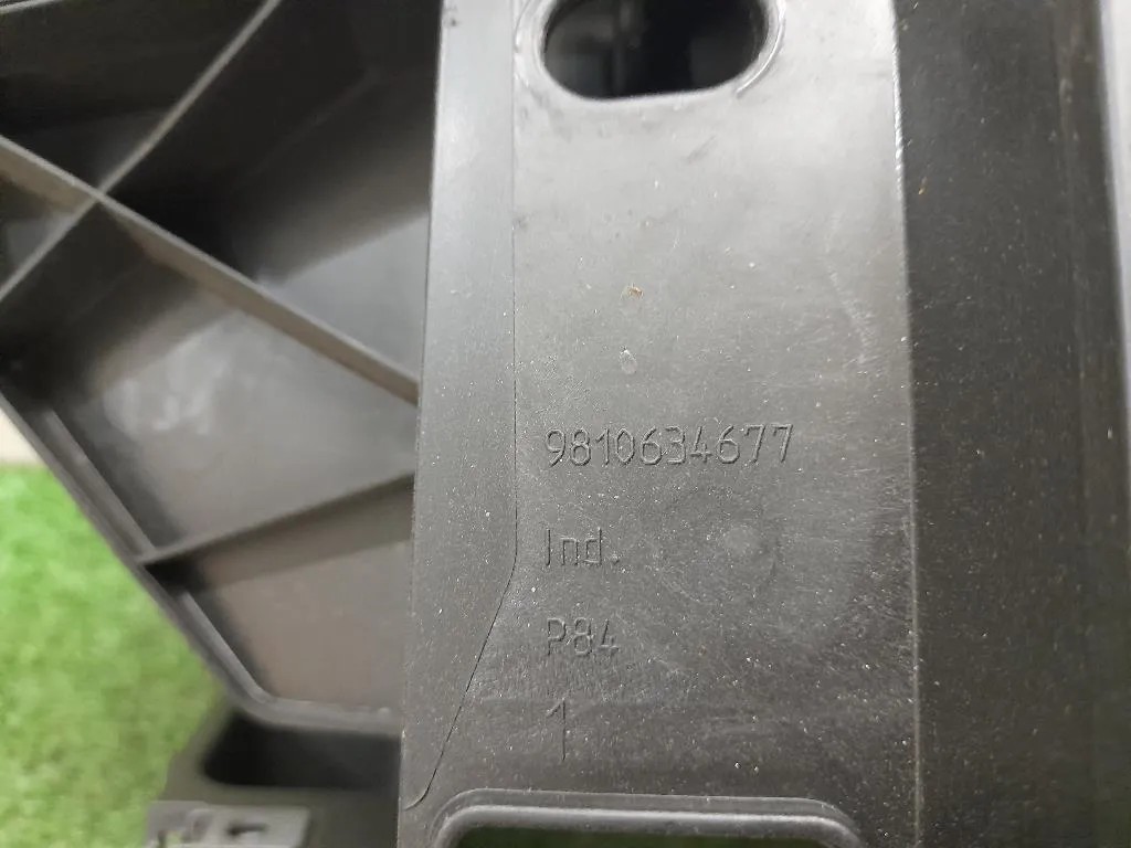 Rinforzo Griglia Radiatore 9810634677 Peugeot 5008 II 2017