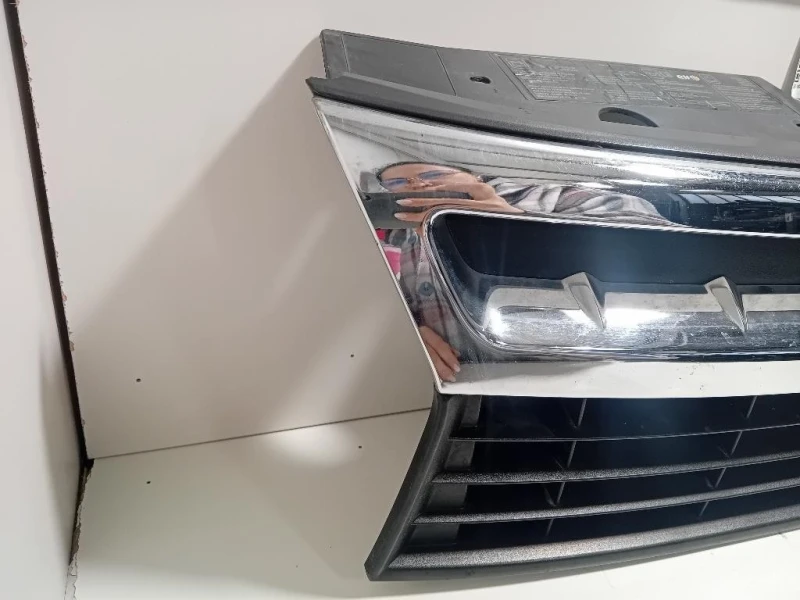 Griglia DI Ventilazione Paraurti ANT 623100260R Dacia Duster I 2010