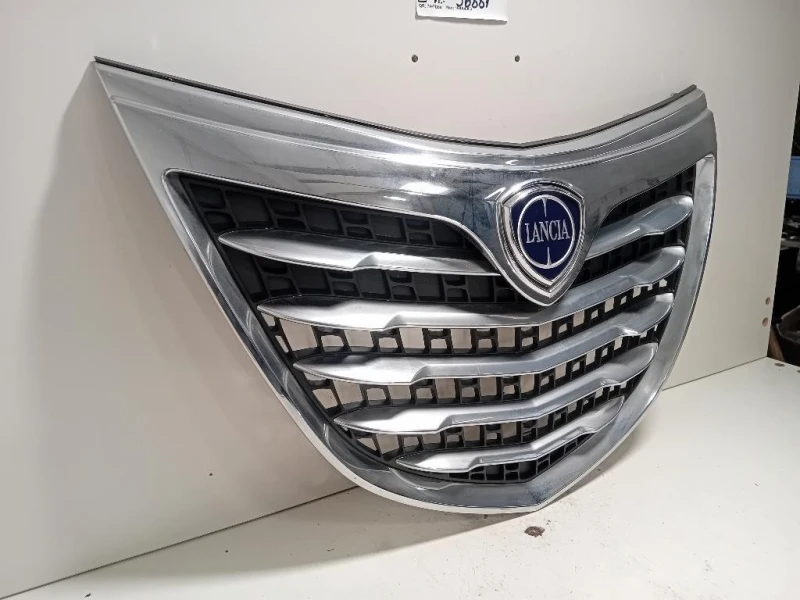 Griglia DI Ventilazione Paraurti ANT 735561896 Lancia Ypsilon III 2011