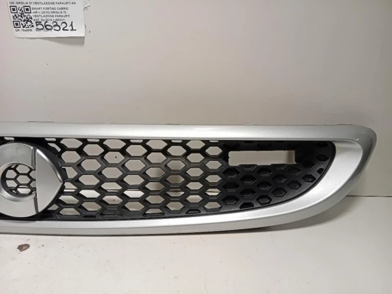 Griglia DI Ventilazione Paraurti ANT GRIGLIA DI VENTILAZIONE PARAURTI ANT Smart Fortwo Cabrio 451 2010