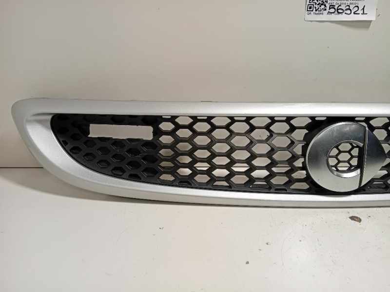 Griglia DI Ventilazione Paraurti ANT GRIGLIA DI VENTILAZIONE PARAURTI ANT Smart Fortwo Cabrio 451 2010
