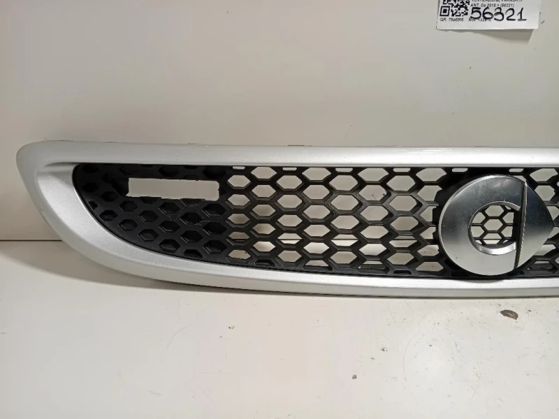 Griglia DI Ventilazione Paraurti ANT GRIGLIA DI VENTILAZIONE PARAURTI ANT Smart Fortwo Cabrio 451 2010