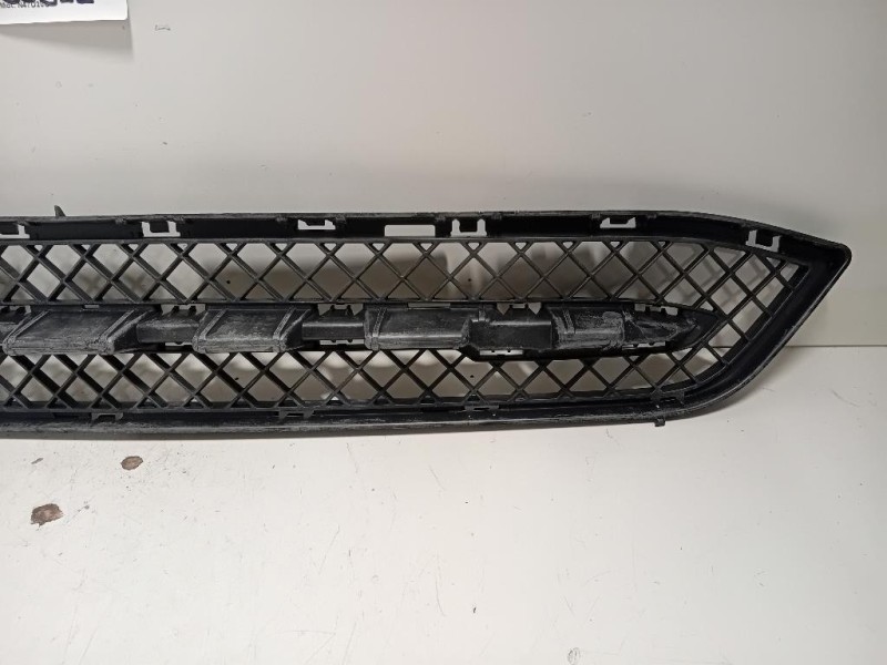 Griglia DI Ventilazione Paraurti INF ANT 51117303753 Bmw X1 E84 2010