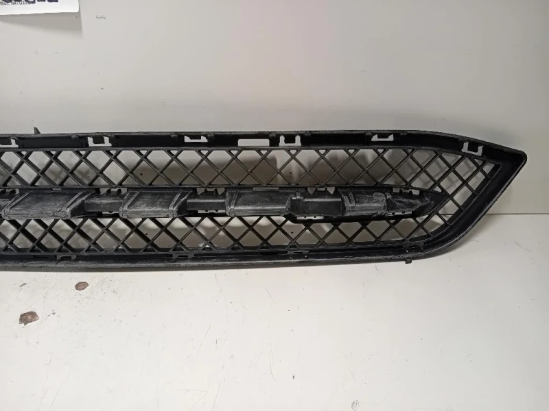 Griglia DI Ventilazione Paraurti INF ANT 51117303753 Bmw X1 E84 2010