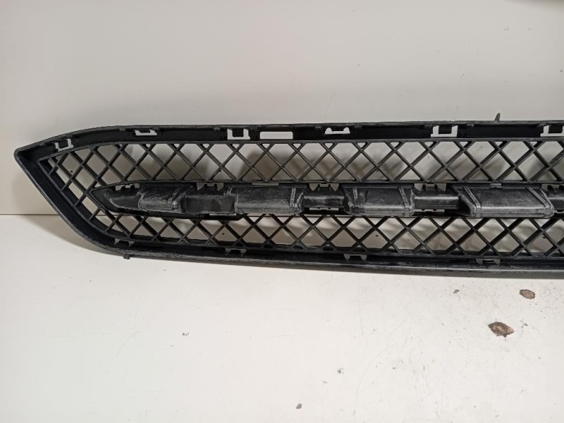Griglia DI Ventilazione Paraurti INF ANT 51117303753 Bmw X1 E84 2010