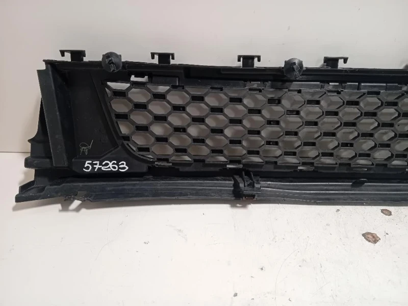 Griglia DI Ventilazione Paraurti INF ANT GX7M17H750 Jaguar XE 2015