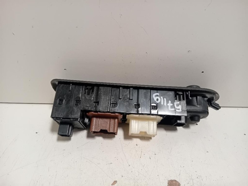 Interruttore Alzacristalli ANT SX 254117915R Renault Captur I 2013