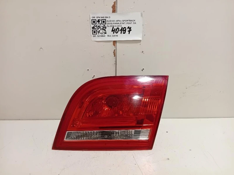 Fanale INT POST DX 8P4 945 094 D Audi A3 8PA Sportback 2010