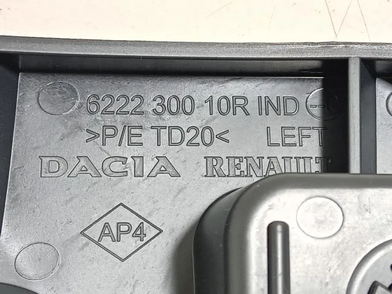 Rinforzo Paraurti ANT SX 6222 300 10R Dacia Duster I 2010