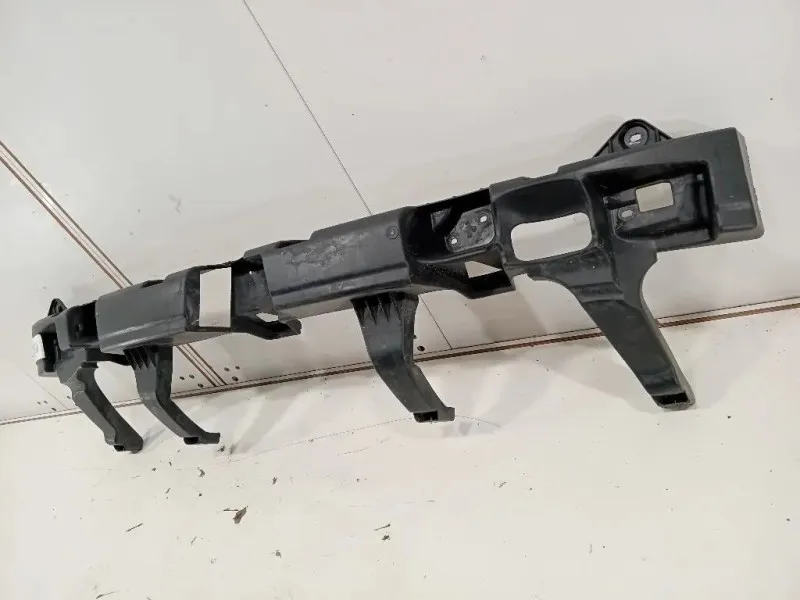 Rinforzo Paraurti POST 622210009R Dacia Duster I 2014