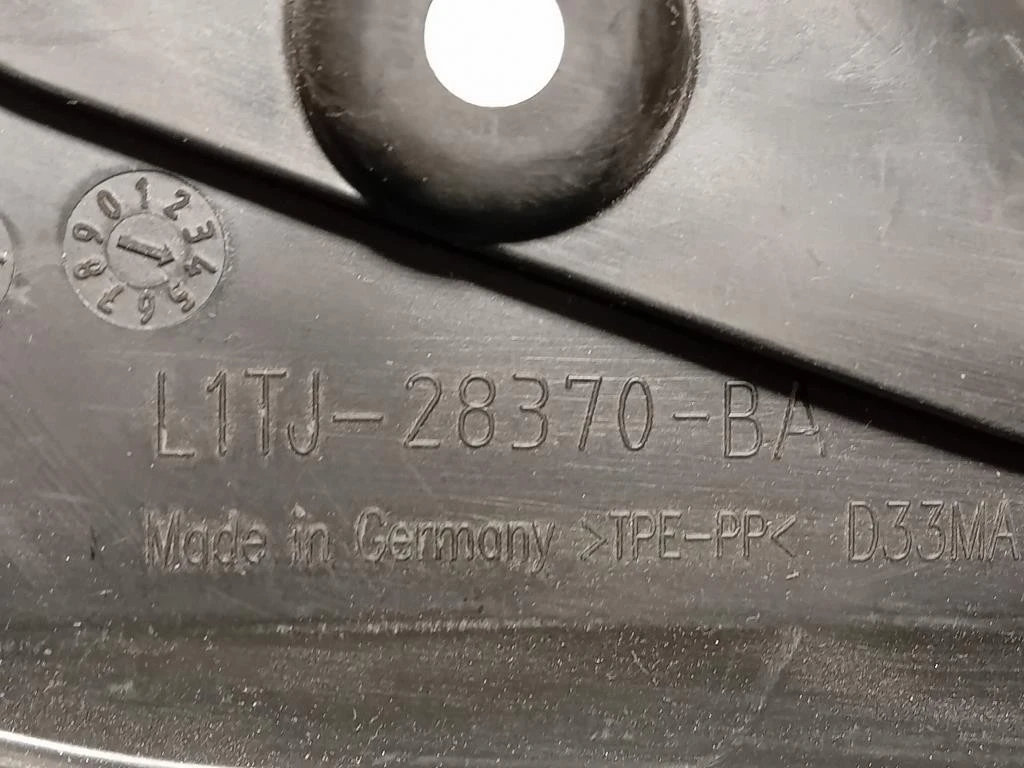 KIT Paraspruzzi Parafango ANT L1TJ-28371-BAL1TJ-28370-BA Ford PUMA II 2019