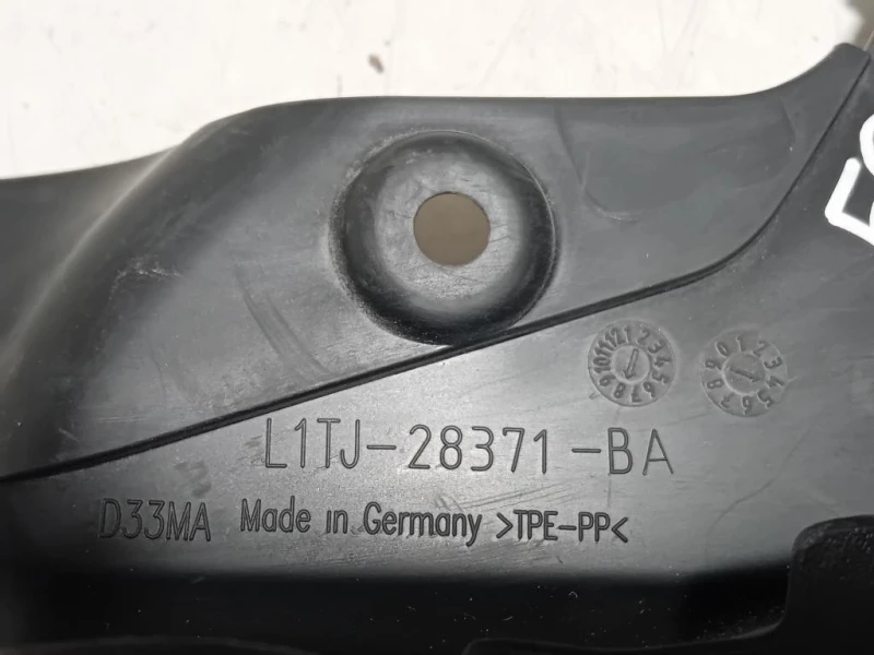 KIT Paraspruzzi Parafango ANT L1TJ-28371-BAL1TJ-28370-BA Ford PUMA II 2019