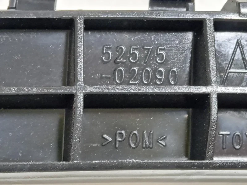 Rinforzo Paraurti POST 52576-02090 Toyota Auris I 2010