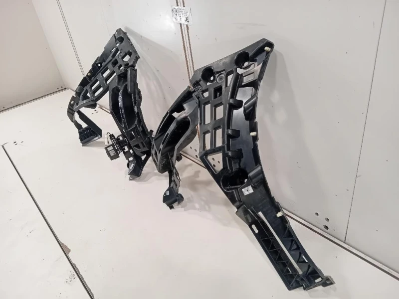 KIT Staffe Sostegno Paraurti POST 95B80725395B807454 Porsche Macan I 2014