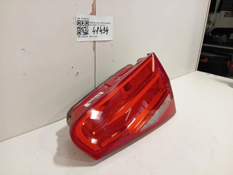 Fanale INT POST DX 8K5945094K Audi A4 8K2 2012