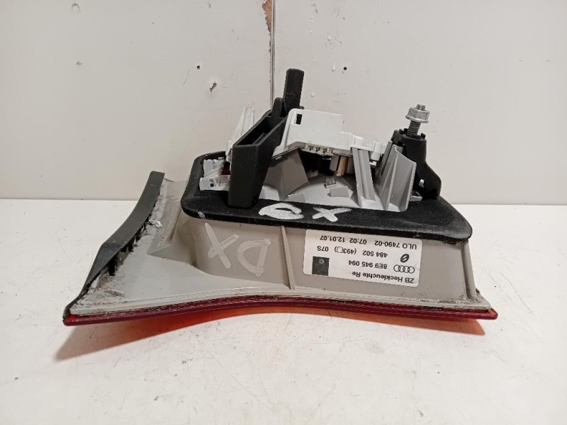 Fanale INT POST DX 8E9 945 094 Audi A4 8K2 2012