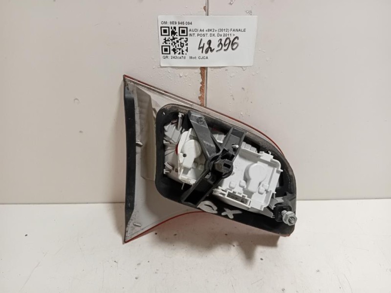 Fanale INT POST DX 8E9 945 094 Audi A4 8K2 2012