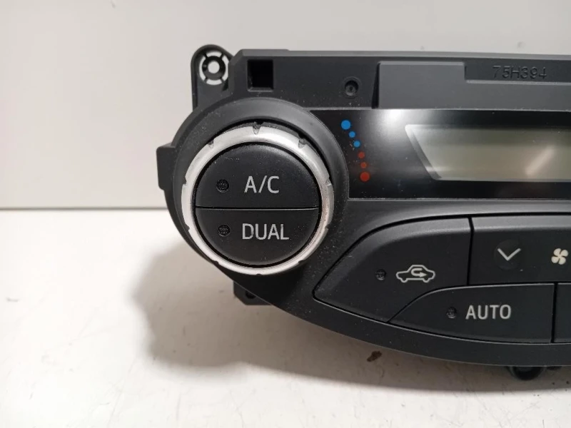 Modulo Comando Riscaldamento Clima 55900-0D820 Toyota Yaris IV 2014
