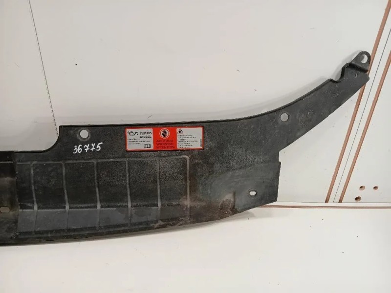 Rivestimento Frontale Parte SUP ANT 8R0 807 081 Audi Q5 8RB 2012