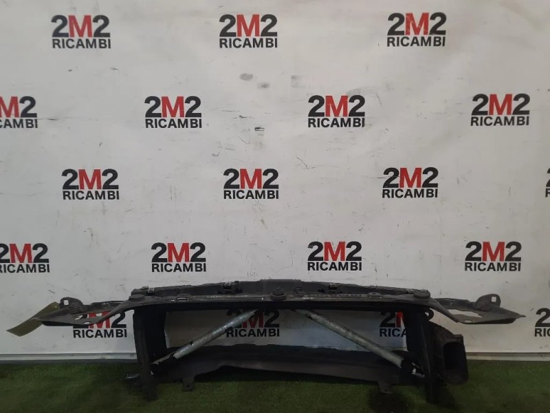 Rivestimento Frontale Parte SUP ANT Bmw Serie 1 F20 Berlina 2012