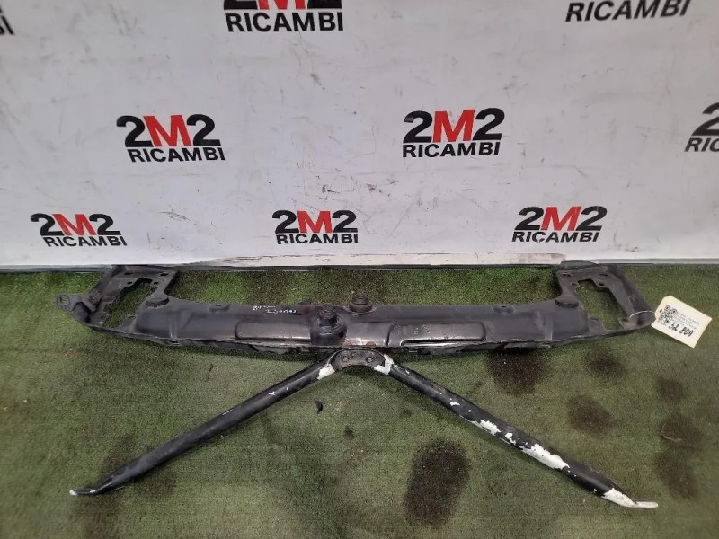 Rivestimento Frontale Parte SUP ANT  Bmw Serie 1 F20 Berlina 2012