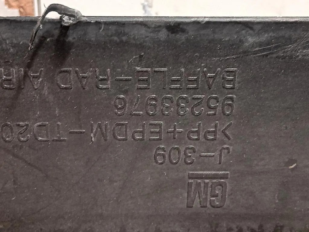 Rivestimento Frontale Parte SUP ANT 95233976 Chevrolet Orlando 2011