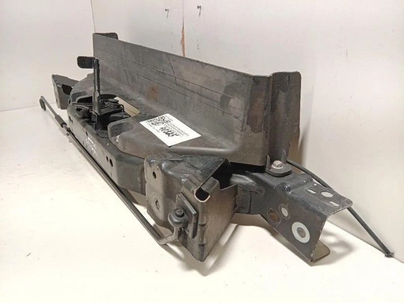 Rivestimento Frontale Parte SUP ANT 95233976 Chevrolet Orlando 2011