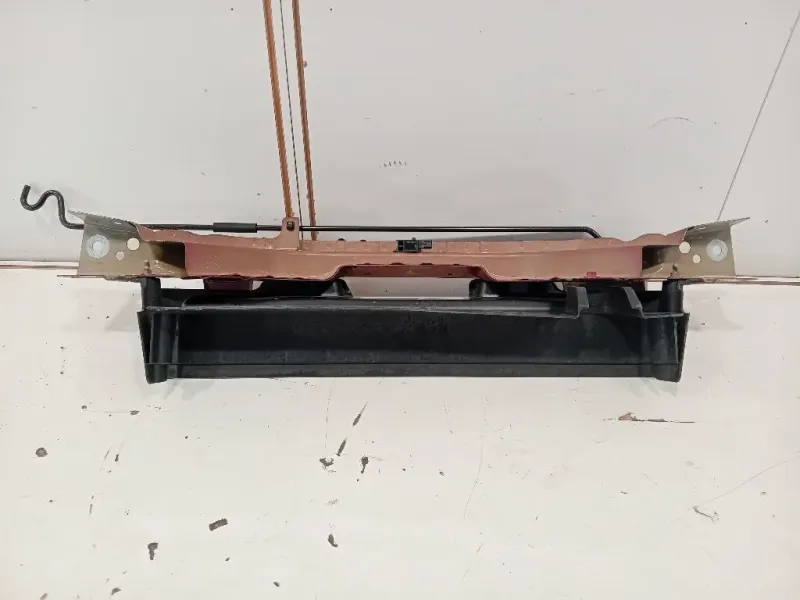 Rivestimento Frontale Parte SUP ANT 95233976 Chevrolet Orlando 2011