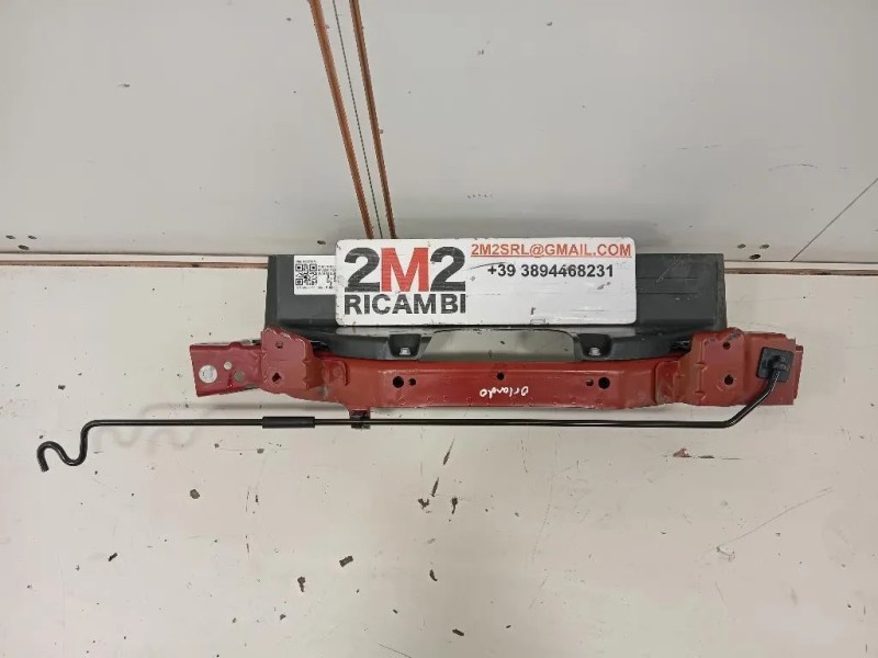 Rivestimento Frontale Parte SUP ANT 95233976 Chevrolet Orlando 2011