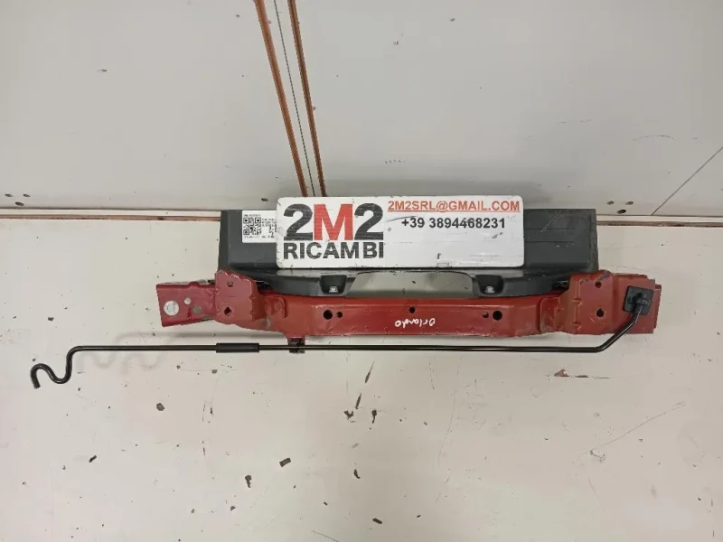 Rivestimento Frontale Parte SUP ANT 95233976 Chevrolet Orlando 2011