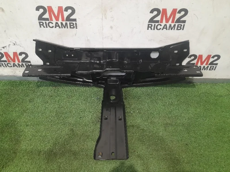 Rivestimento Frontale Parte SUP ANT RIVESTIMENTO FRONTALE ANT Dacia Duster II 2018