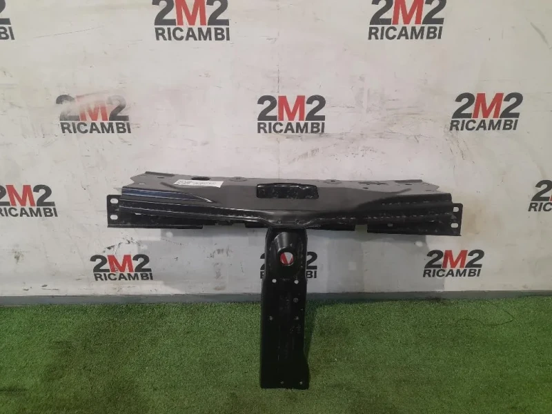 Rivestimento Frontale Parte SUP ANT RIVESTIMENTO FRONTALE ANT Dacia Duster II 2018