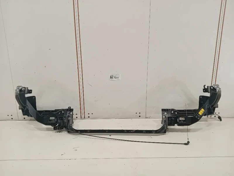 Rivestimento Frontale Parte SUP ANT RIVESTIMENTO FRONTALE PARTE SUP ANT Jaguar XE 2015