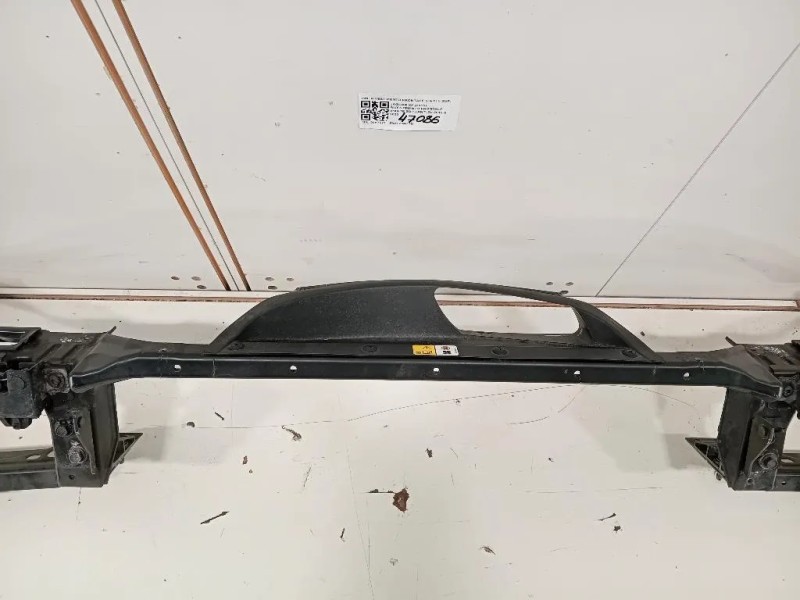 Rivestimento Frontale Parte SUP ANT RIVESTIMENTO FRONTALE PARTE SUP ANT Jaguar XE 2015