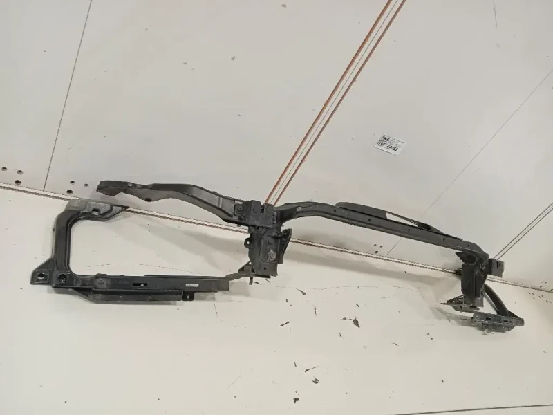 Rivestimento Frontale Parte SUP ANT RIVESTIMENTO FRONTALE PARTE SUP ANT Jaguar XE 2015