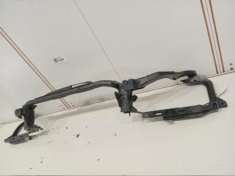 Rivestimento Frontale Parte SUP ANT RIVESTIMENTO FRONTALE PARTE SUP ANT Jaguar XE 2015