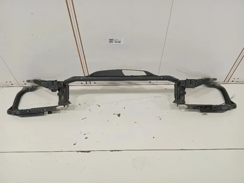 Rivestimento Frontale Parte SUP ANT RIVESTIMENTO FRONTALE PARTE SUP ANT Jaguar XE 2015