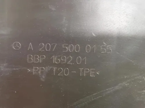 Rivestimento Frontale Parte SUP ANT A2075000155 Mercedes Classe E C207 Coupé 2010